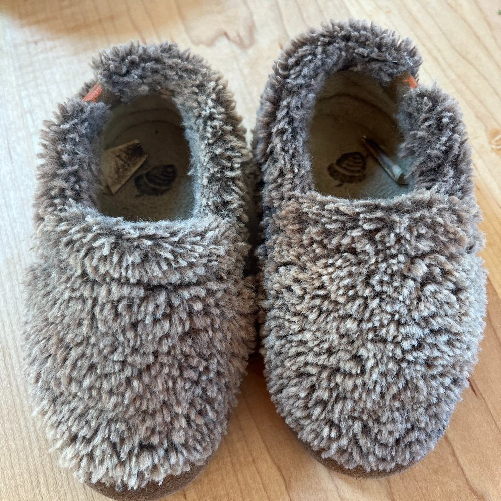 Acorns toddler slippers